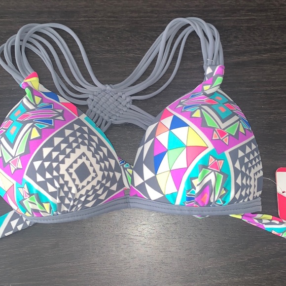Zumiez Other - NWT. Push up bikini top
